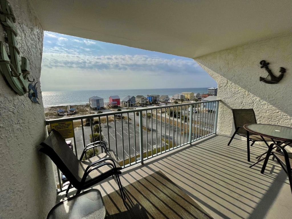 Gulf Shores Surf & Racquet Club 706A Condo (Gulf Shores)