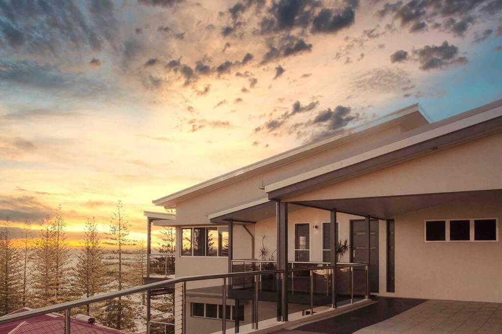 BAY PROPERTIES . Yamba Sunsets