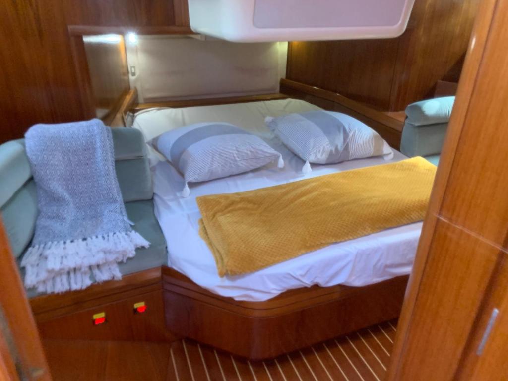 NUIT SUR UN BATEAU LA ROCHELLE