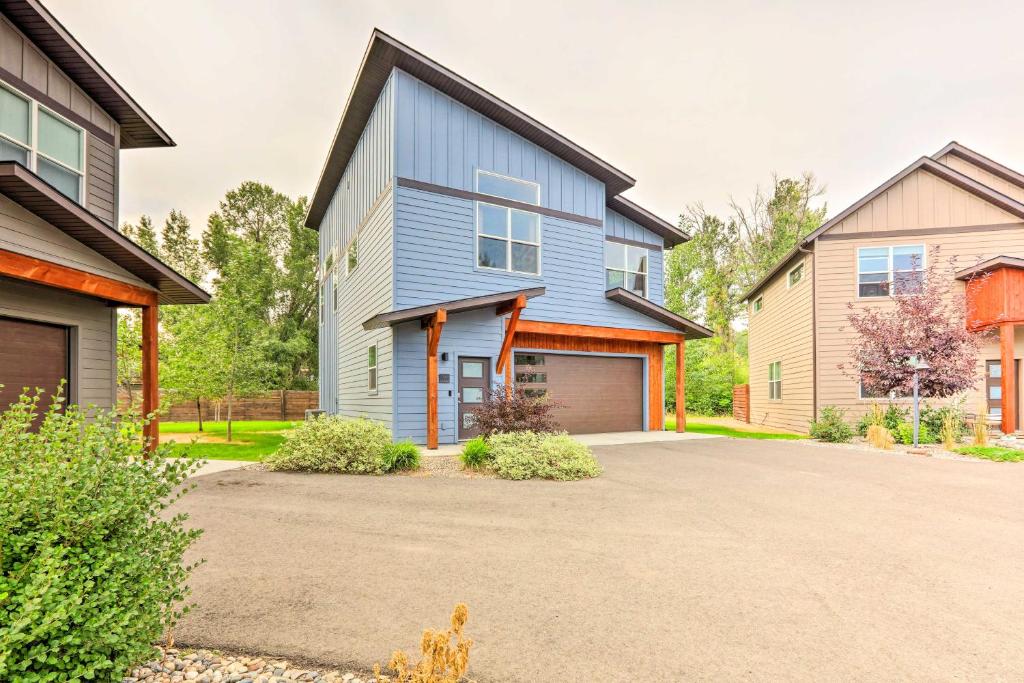 Colorful Bozeman Getaway in Prime Location!