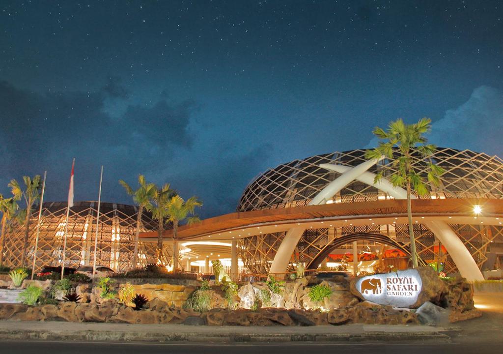 Royal Safari Garden Resort and Convention