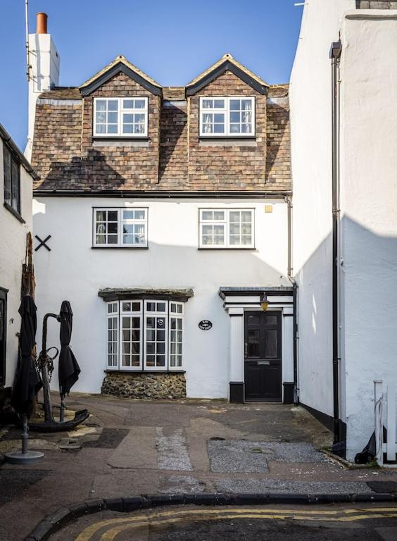 Bay Cottage By The Sea in Broadstairs.