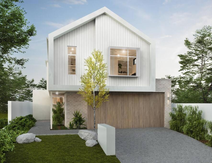 Brand new luxury home with pool -sleeps 12.