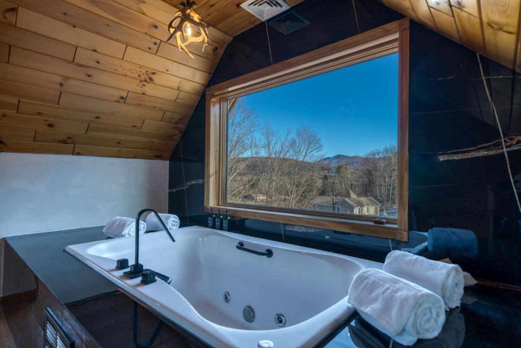The Haus Windham (Windham)