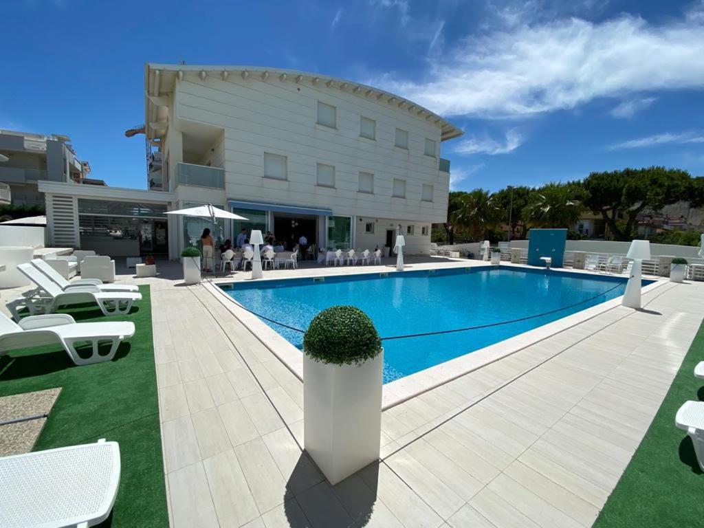 Elite Boutique Hotel (Roseto degli Abruzzi)