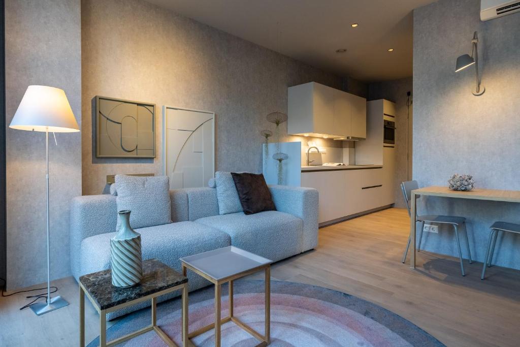 348 Suites Short Stay
