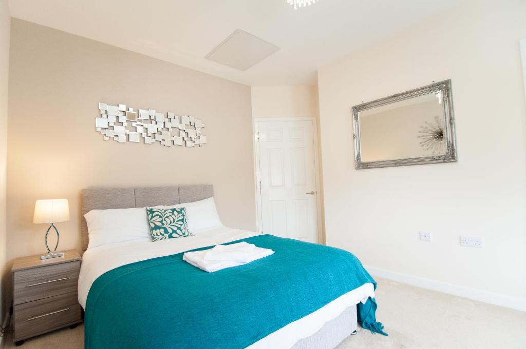 Station Suites (Watford)