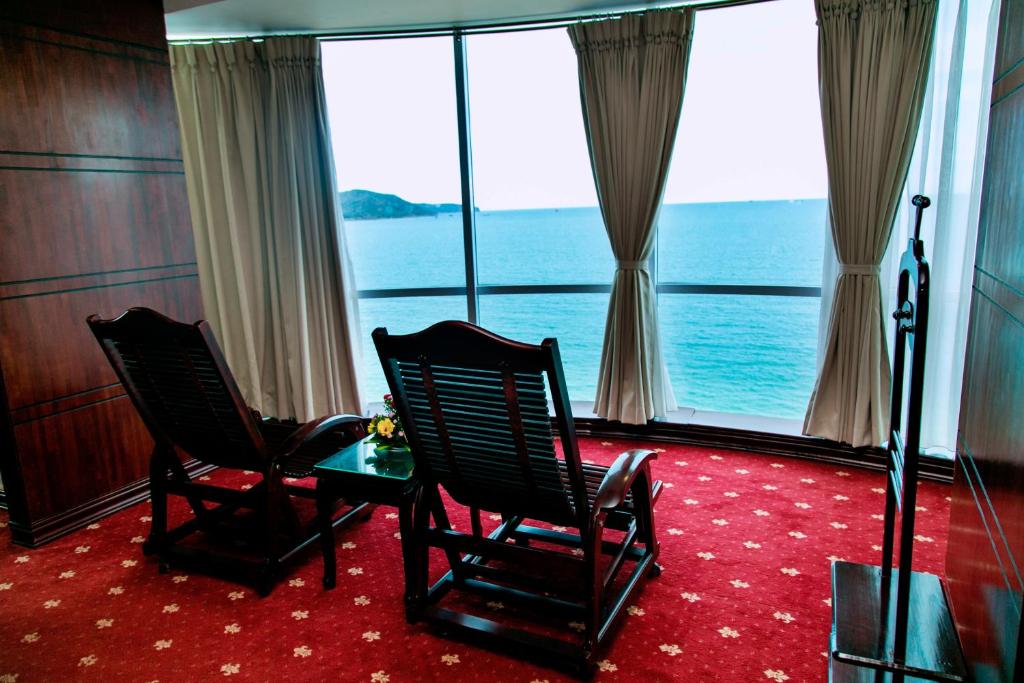 Seagull Hotel