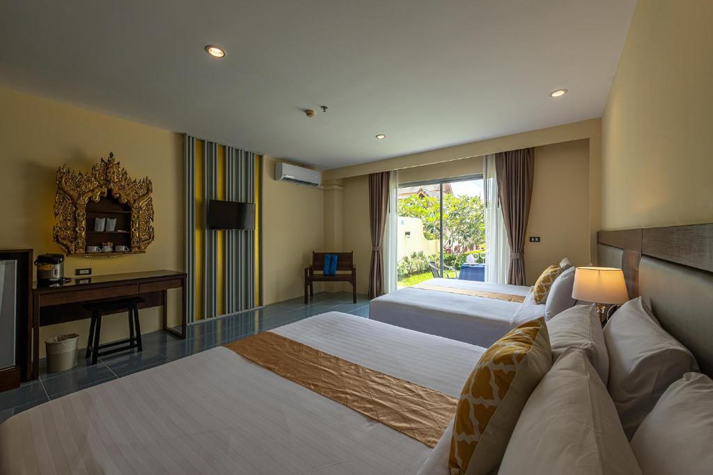 Blue Beach Grand Resort And Spa SHA Plus