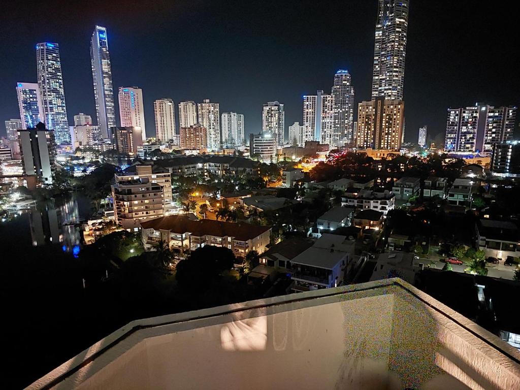 Penthouse in Surfers Paradise