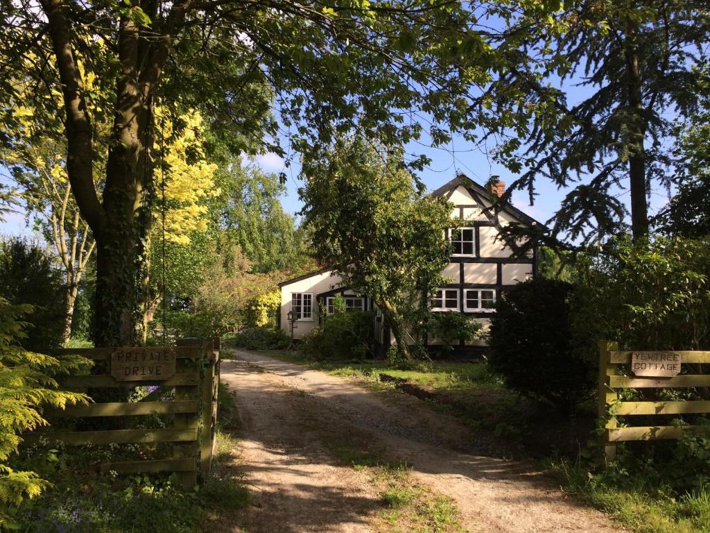Yew Tree Cottage (Leominster)