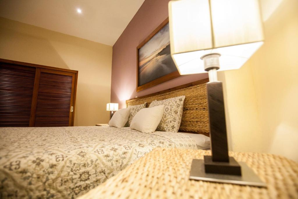 Hotel Plaza Marbella Granada