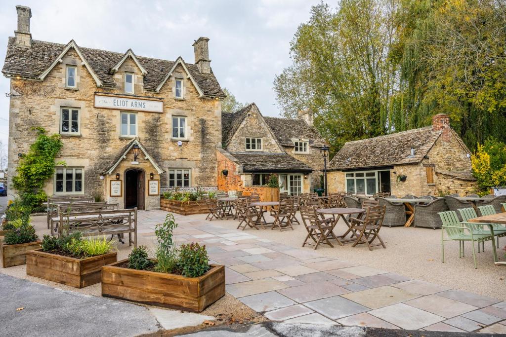 Eliot Arms (Cirencester)