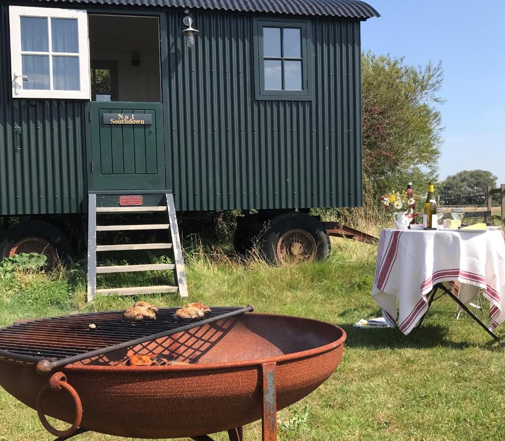 Barnham Court Farm (Barnham)