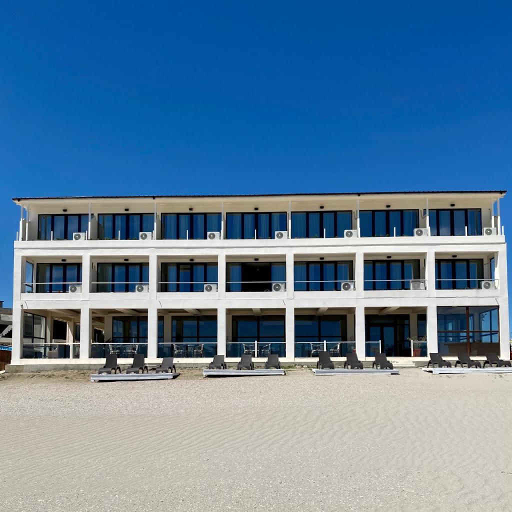 Palace Beach Resort