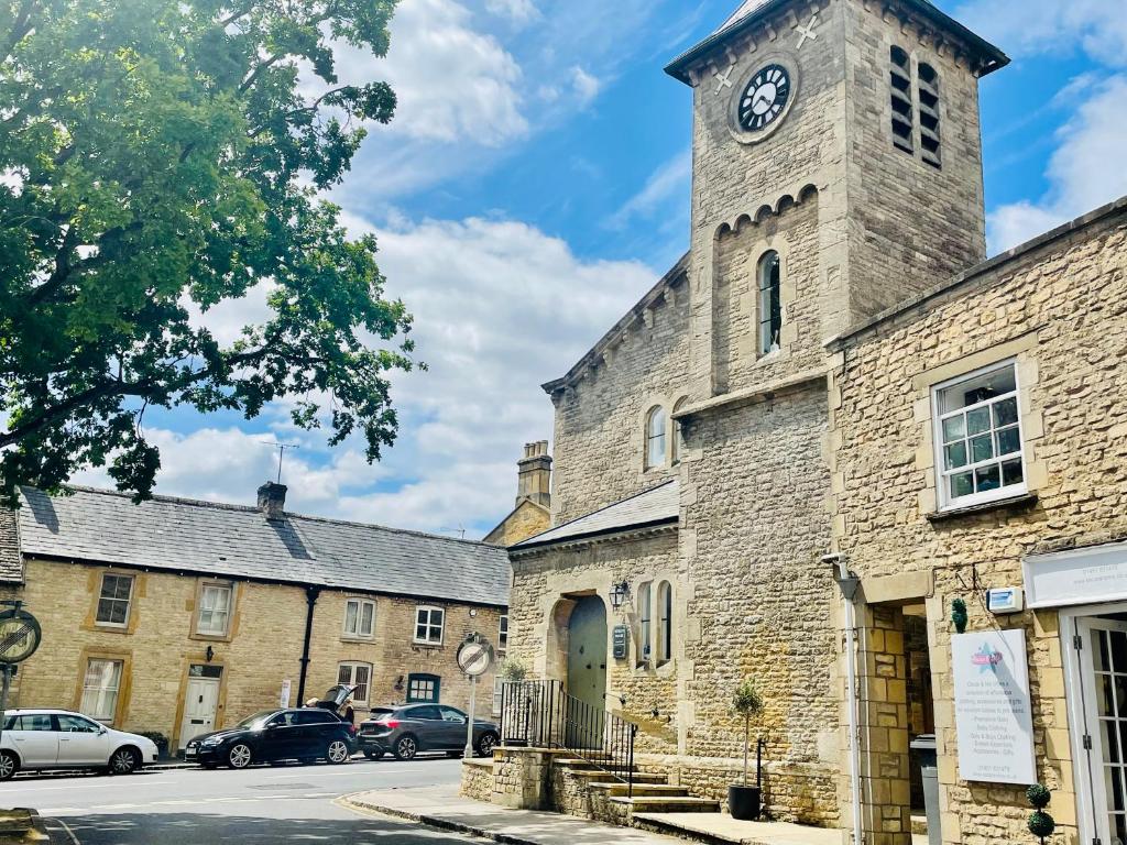 The Clock Tower Stow (Stow on the Wold)