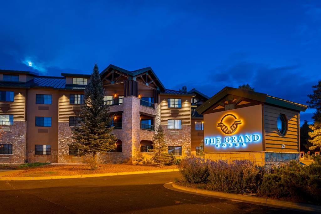 The Grand Hotel at the Grand Canyon (Tusayan)