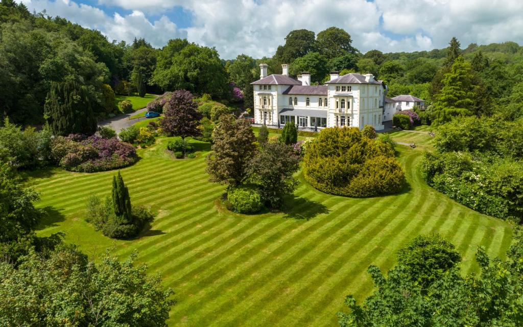 The Falcondale Hotel & Restaurant (Lampeter)