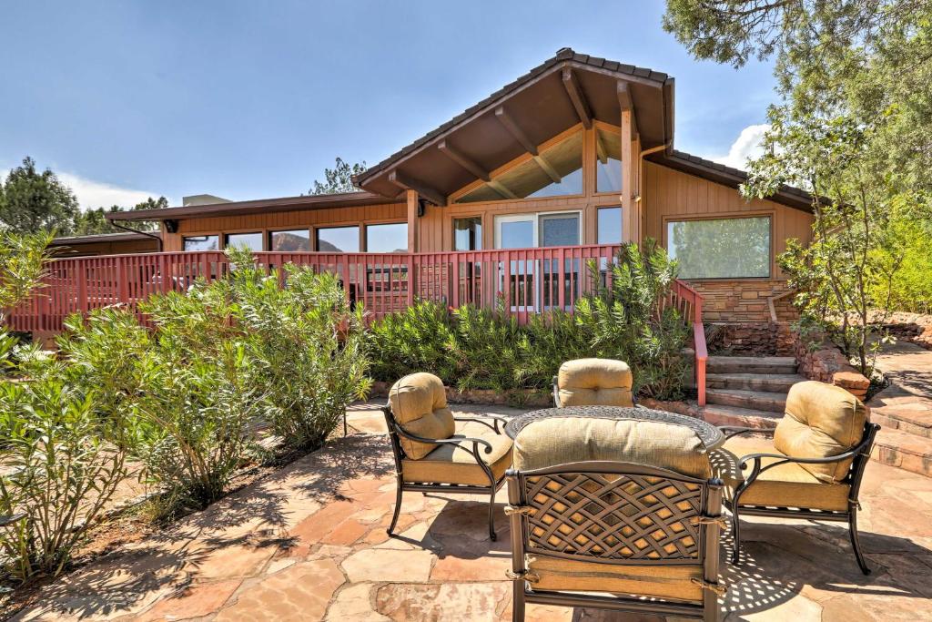 Sedona Home with Stunning Mtn Views