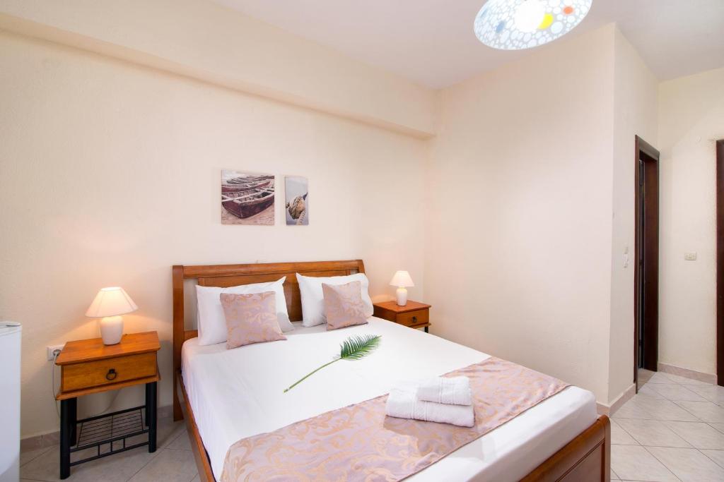 Kentrikon Rooms
