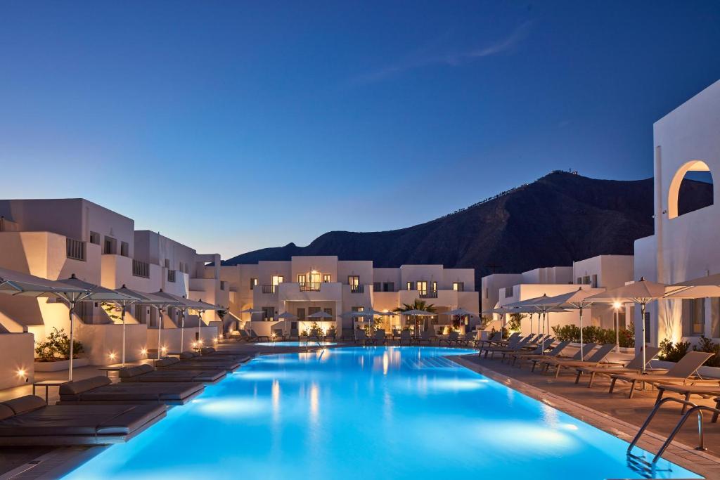 Aqua Blue Beach Hotel (Perissa)