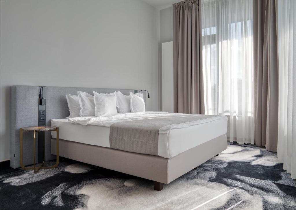 Hotel River Park