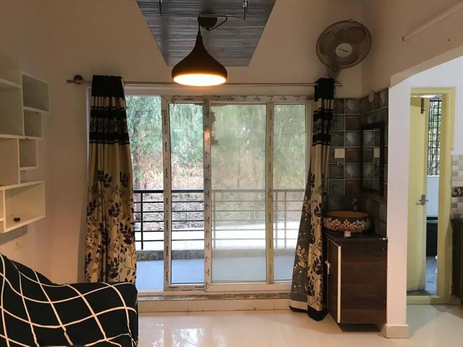 Lovely-2 Bedroom modern Condo in a gated society Only for family