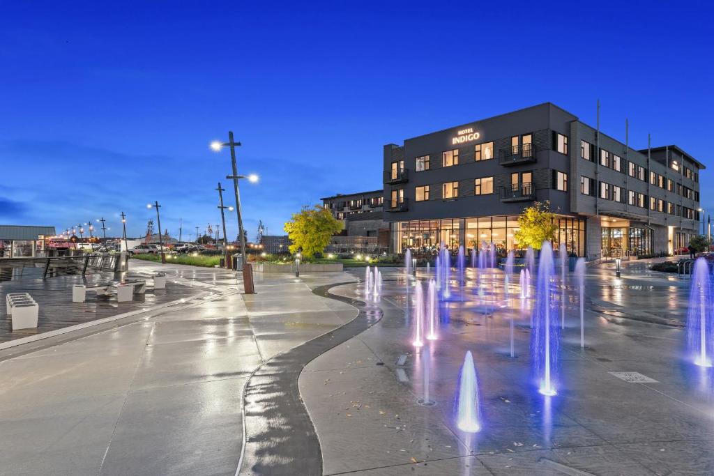 Hotel Indigo Seattle Everett Waterfront Place (Everett)