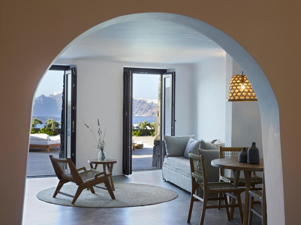 Melidonia Suites (Akrotiri)