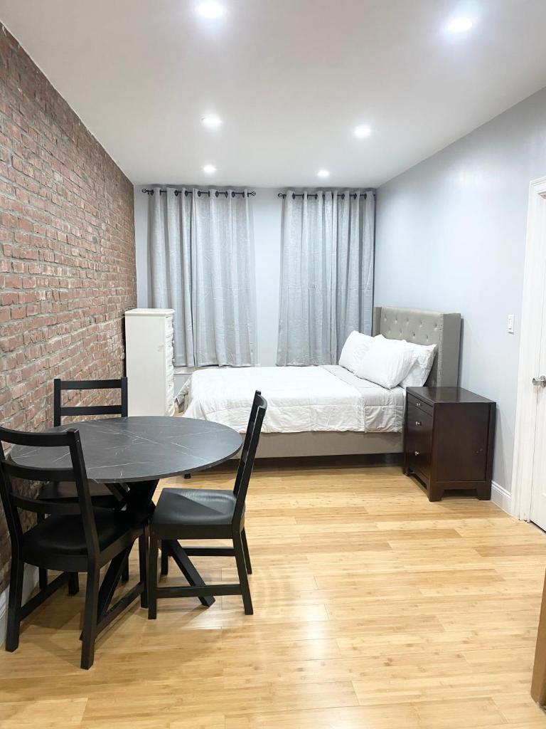 Studio Apartment #2