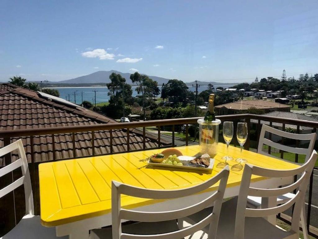Bermagui Townhouse - Amazing views & location (Bermagui)