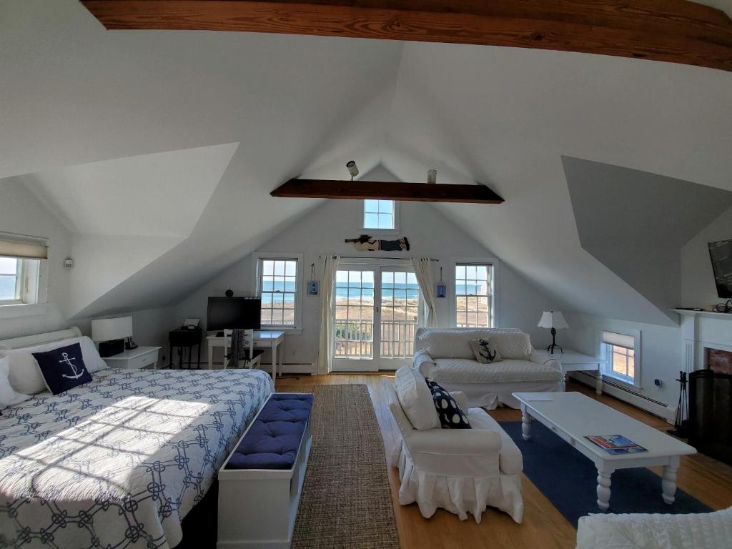 Love Sand (Nantucket)