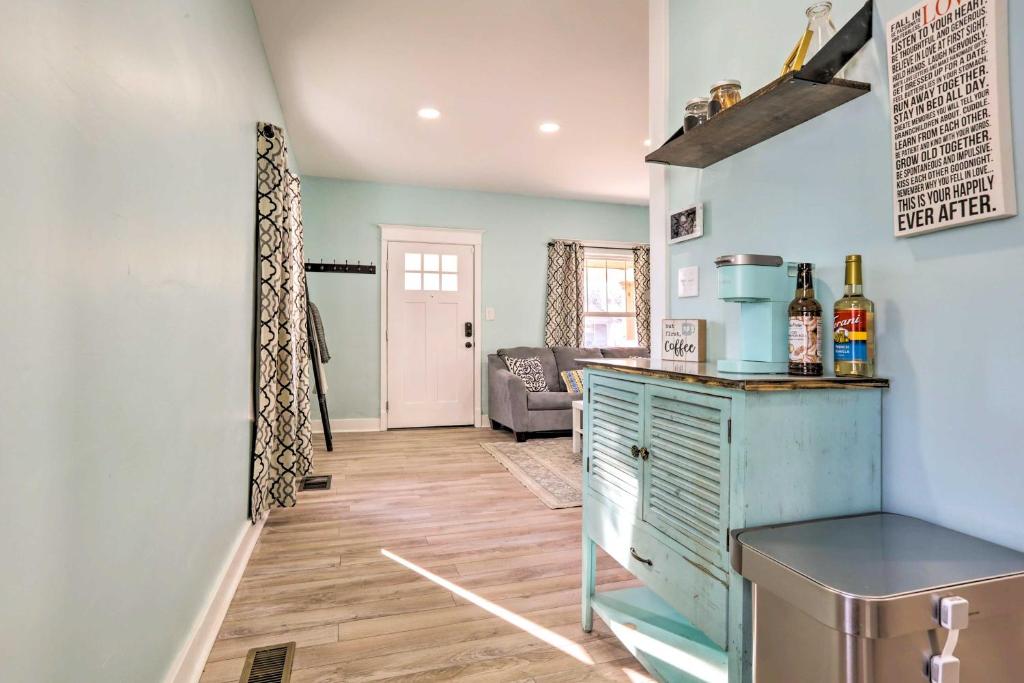 Louisville Getaway Less Than 1 Mi to Churchill Downs!