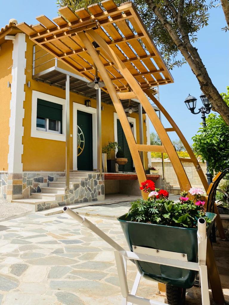 Zamor Family Villa 2
