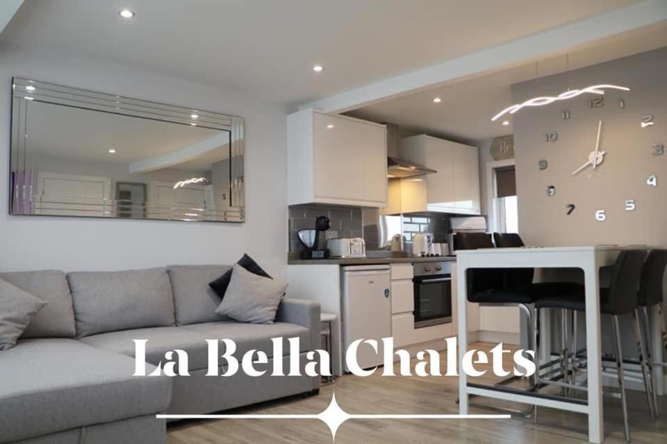 LA BELLA CHALETS 1 - 154 Sunbeach Holiday Village Scratby (Scratby)