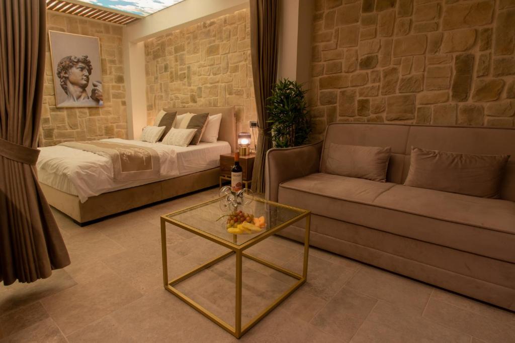 kadarim Boutique Suites-beach house