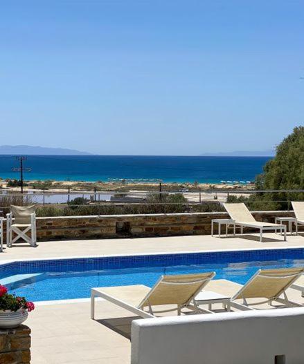 Dina Naxos Studios (Agios Prokopios)