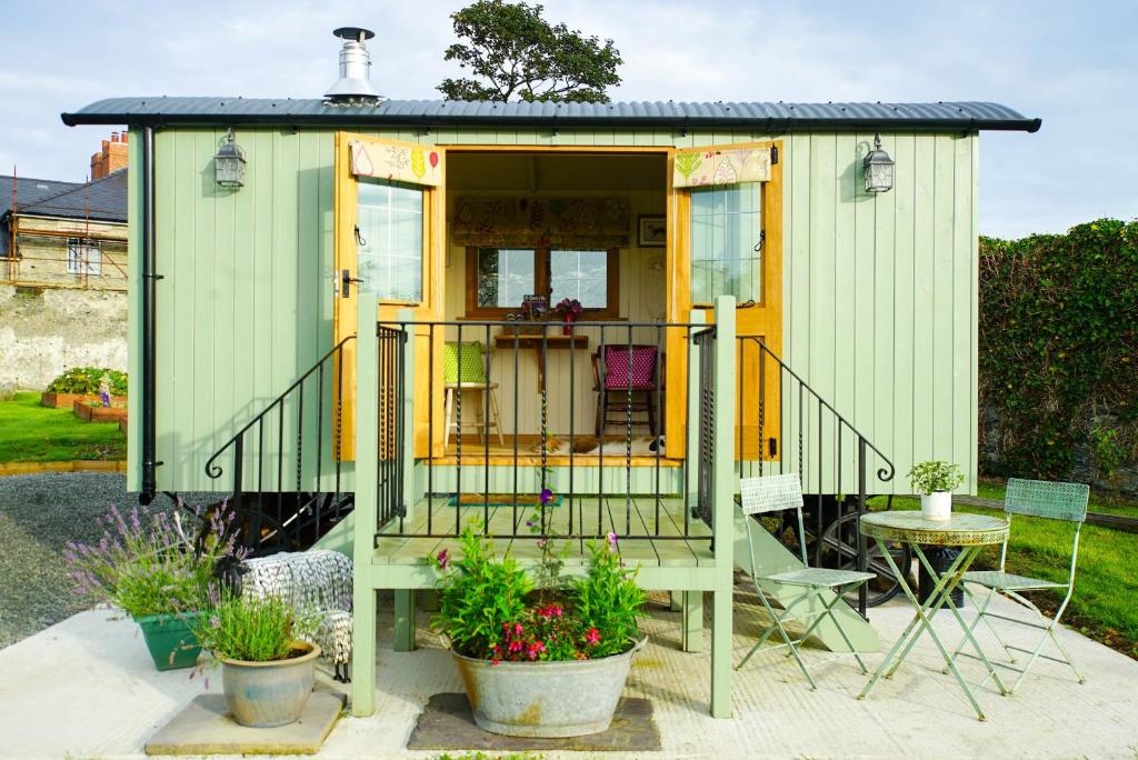 Storws Y Gorlan Shepherd's Hut (Valley)