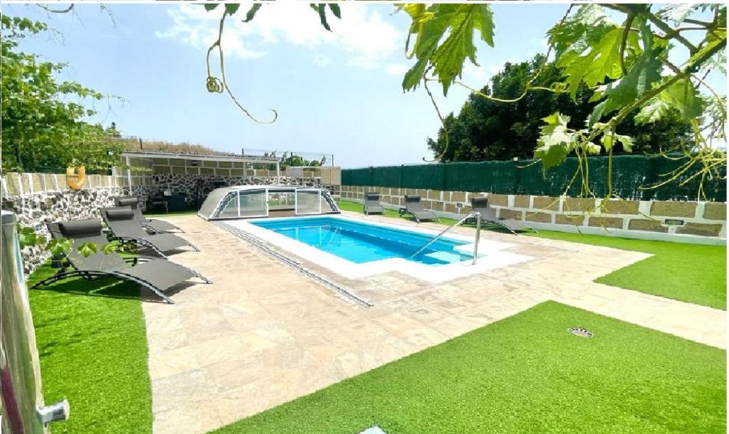 Casa Rural Finca Paraíso. Heated pool (Vilaflor)