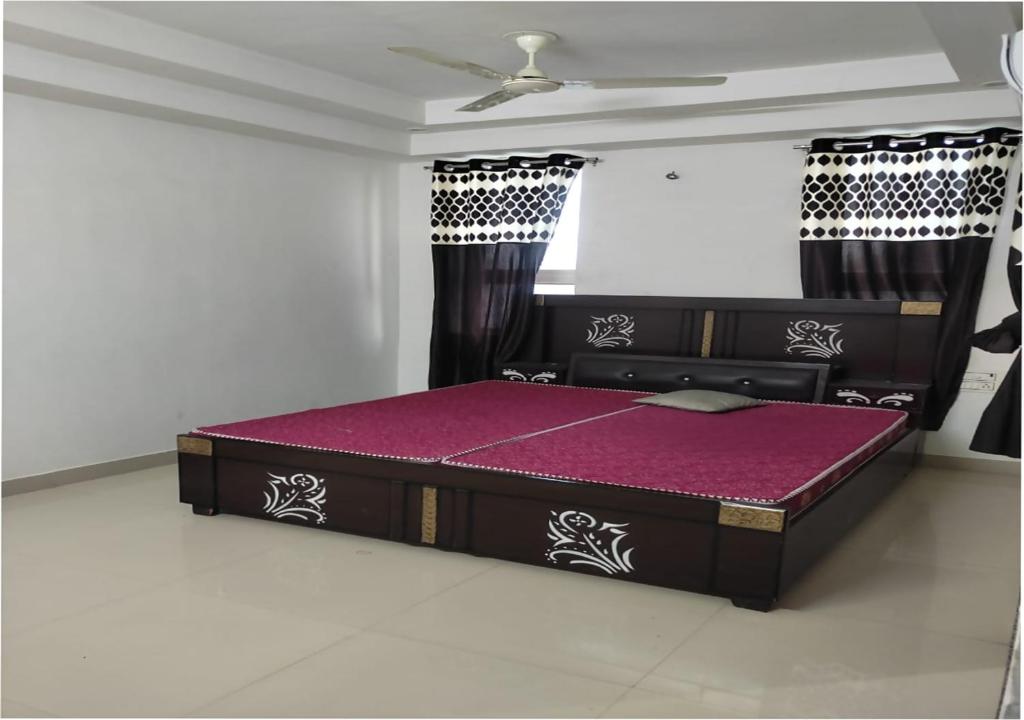 Peaceful 2 BHK Apartment by LOTUS