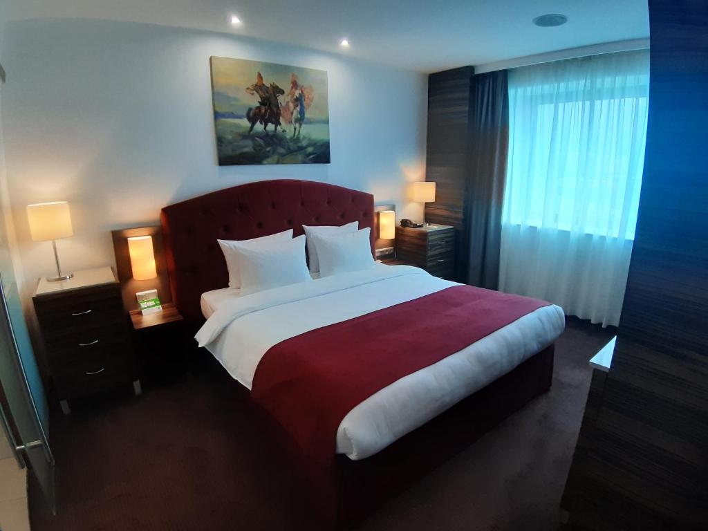 Holiday Inn Almaty
