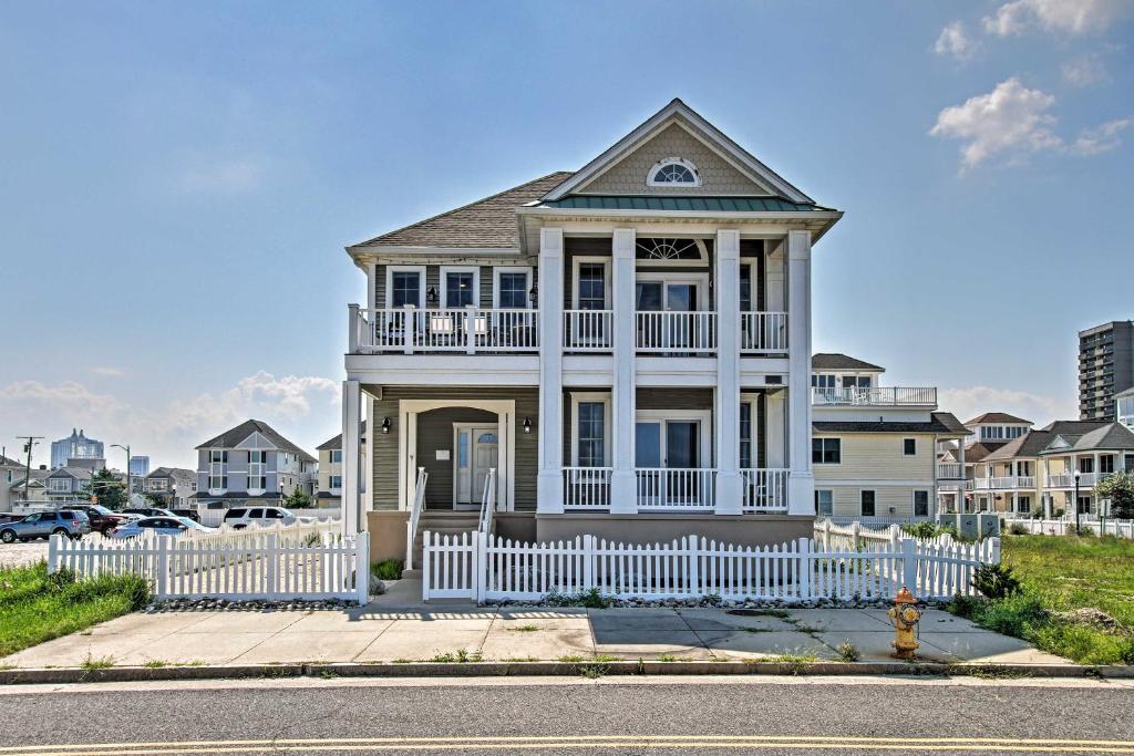 Idyllic Oceanfront Home on Atlantic City Boardwalk
