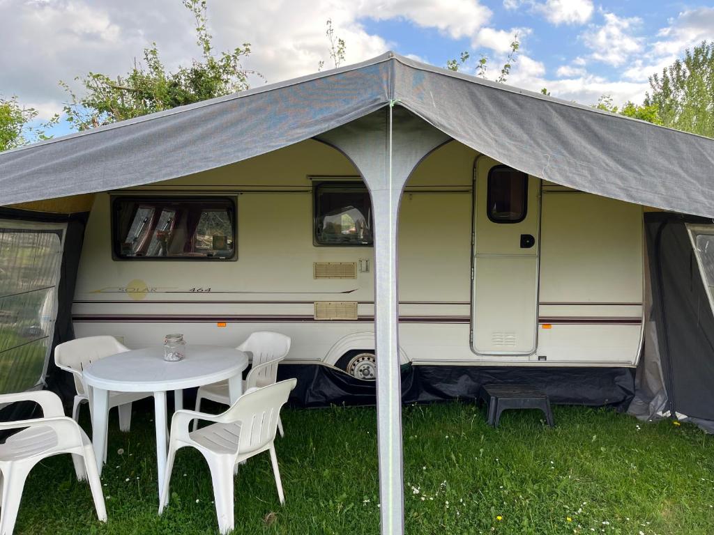 Our Cosy Caravan