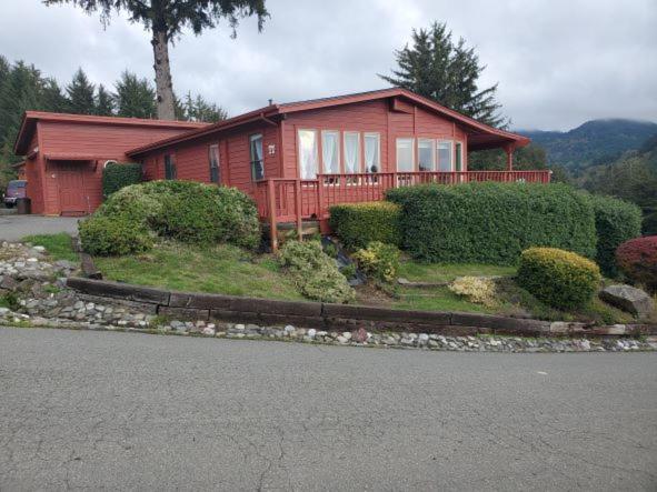 Whaleshead Beach Resort (Brookings)