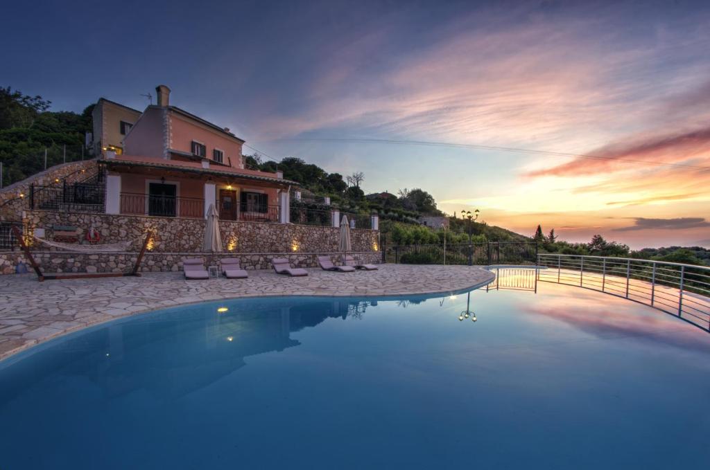 Agallis Corfu Residence (Sokrakion)