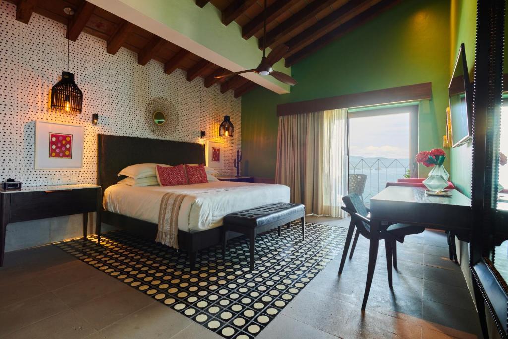 Hotel Luxury Patio Azul