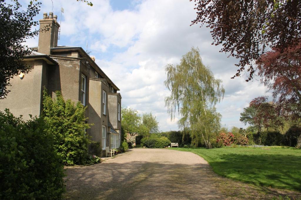 Hoveringham Hall (Nottingham)