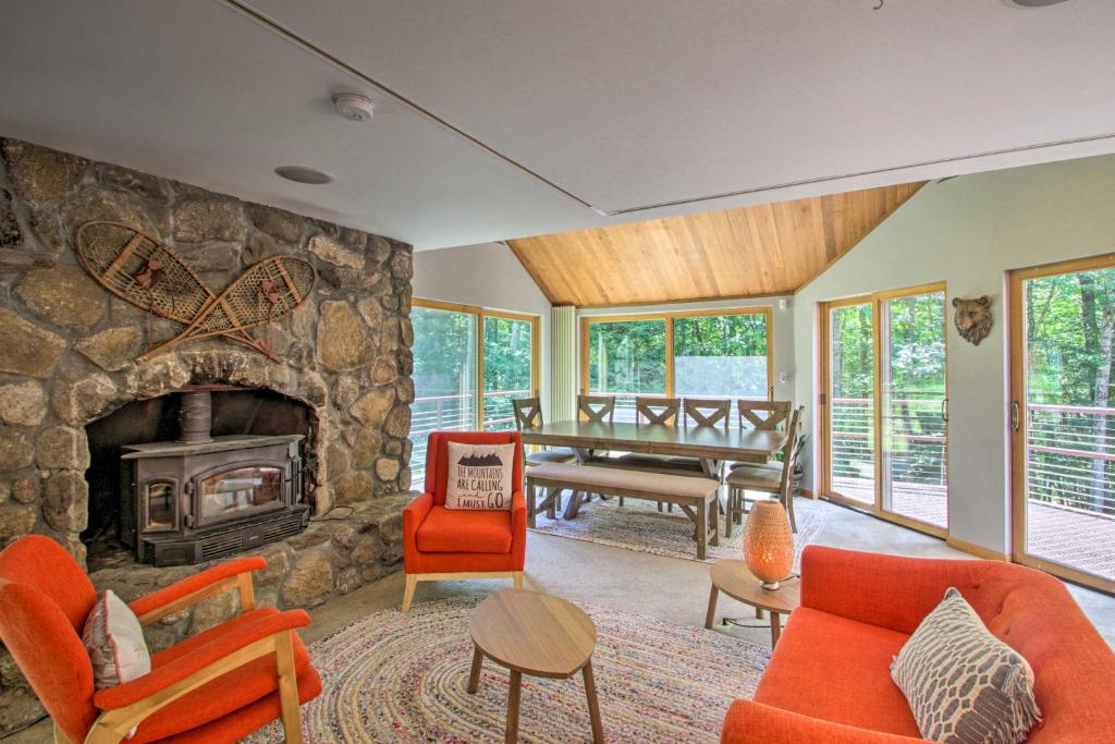 Elegant White Mountain Escape with Furnished Deck! (Thornton)