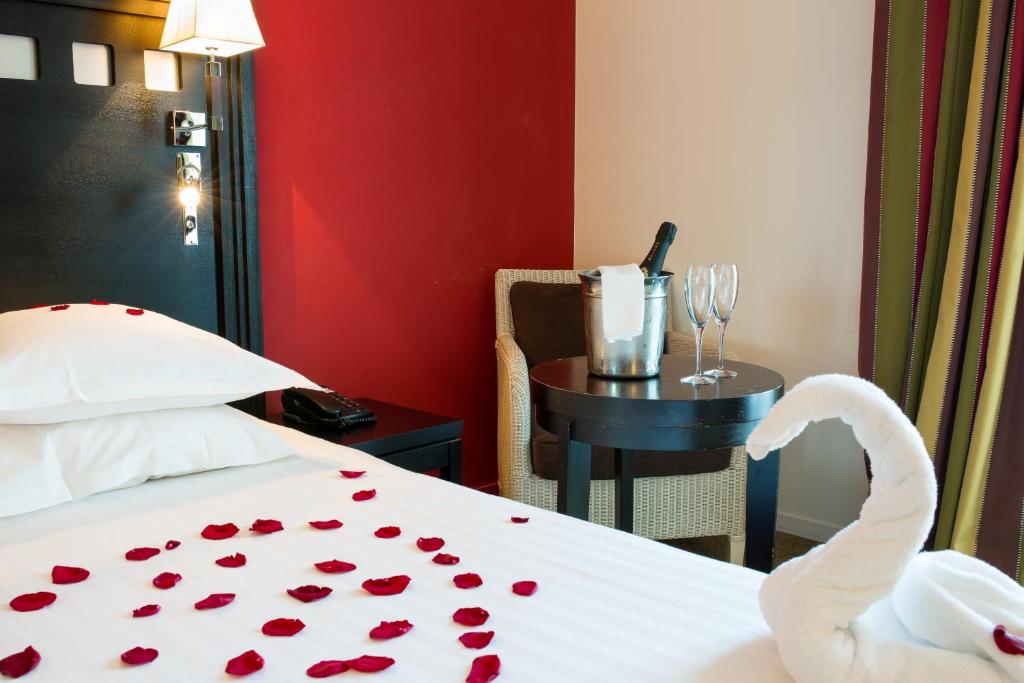 Grand Tonic Hotel & SPA NUXE