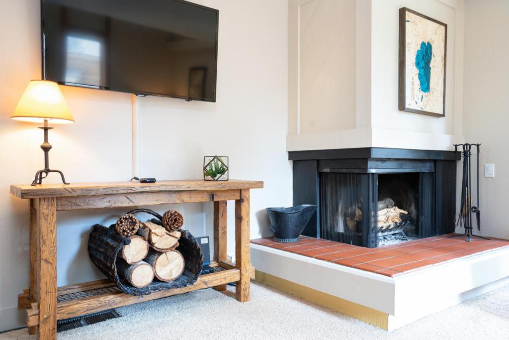 Northstar - Gold Bend Townhome (Truckee)